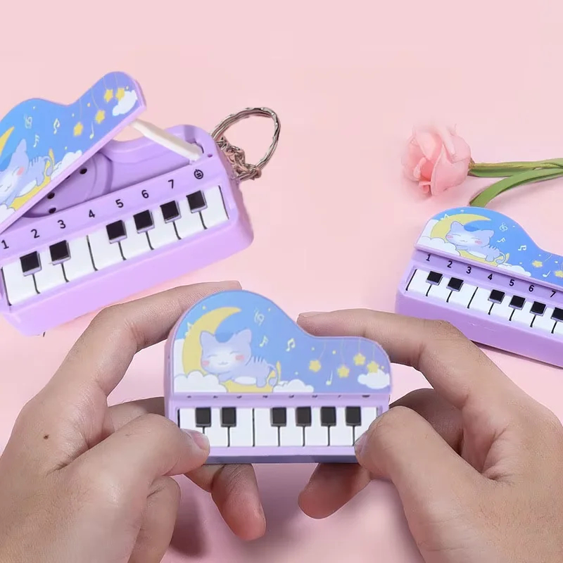 Cute Mini Desktop Piano Keycha - Audio Music Maker recension och pris
